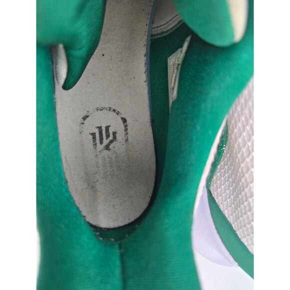 Nike Kyrie Low 2 TB Clover Basketball Shoes Green White Sz 17 CN9827-109 - Picture 9 of 10